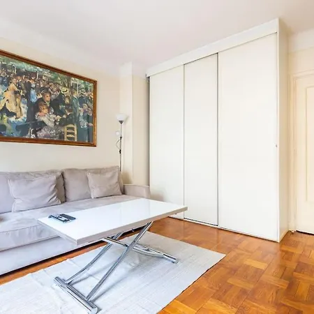 Apartment Studio#porte Dauphine#avenue Foch#2pers. Paris